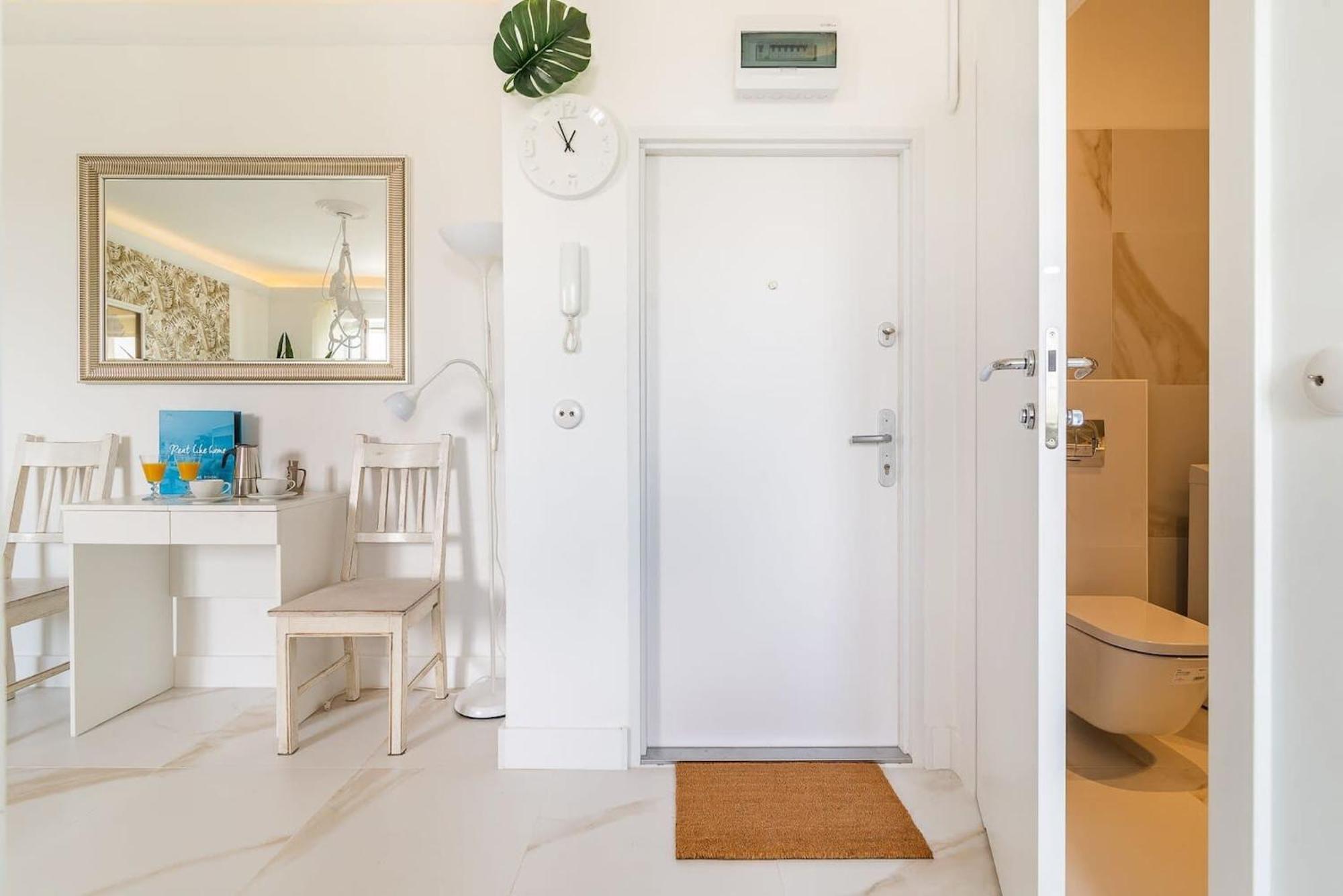 Plac Inwalidow 10 - Aesthetic Apartment By Noclegi Renters วอร์ซอ ภายนอก รูปภาพ